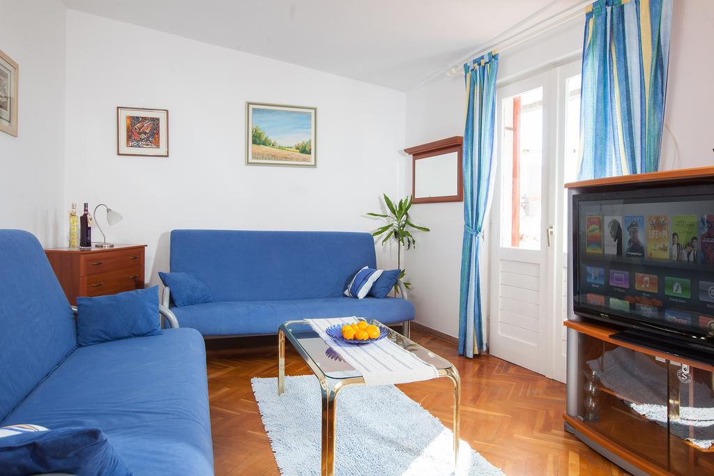 Apartments Teo Podgora Cameră foto